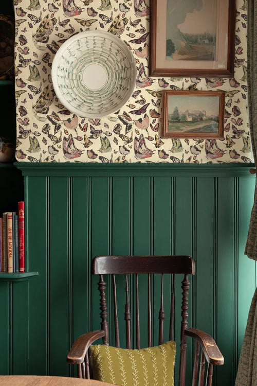 Cabinet Butterflies, Wallpaper